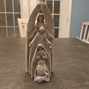 Valerie Parr Hill Serene Beige Nesting Nativity Scene Figurines.